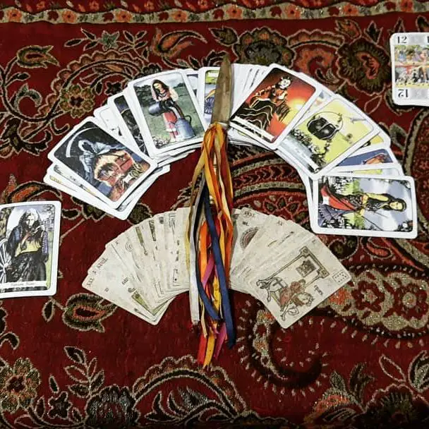 jeu de cartes cartomancie 1