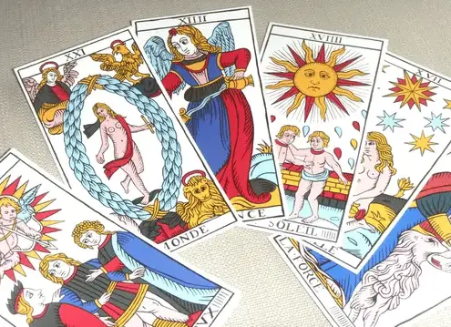 association cartes tarot