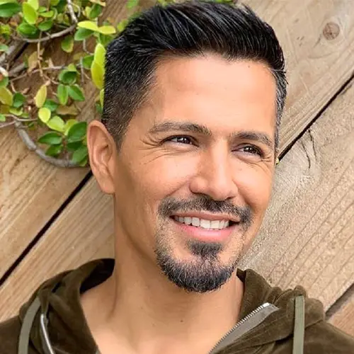 jay hernandez