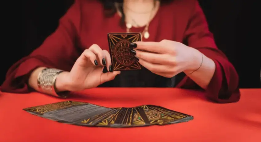 savoir tirer les cartes tarot