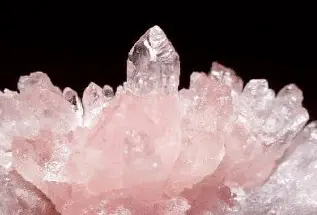 gemme hexagonale quartz rose
